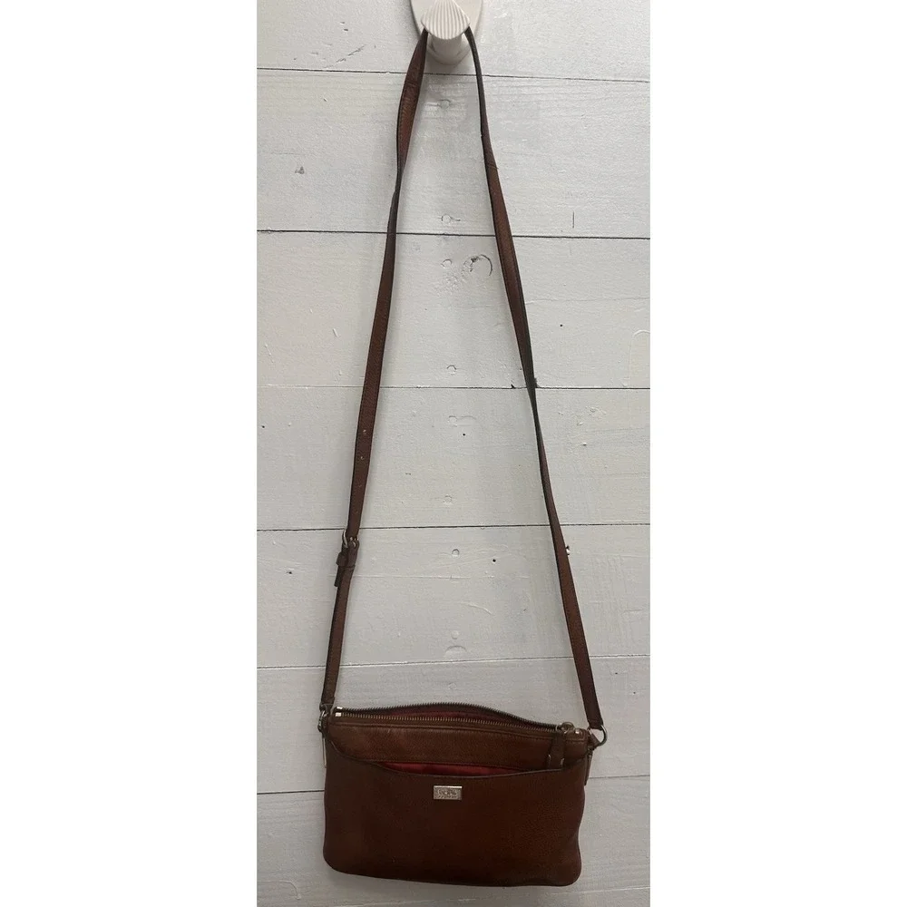 COACH MADISON BROWN LEATHER EAST WEST SWINGPACK‎ BAG